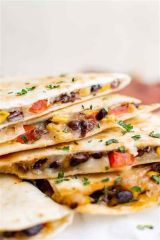 Greenbrier Gourmet Medium Black Bean & Corn Salsa