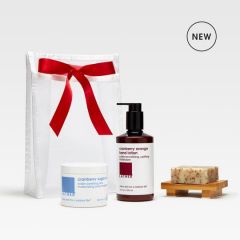 LATHER Cranberry Delight Gift Set